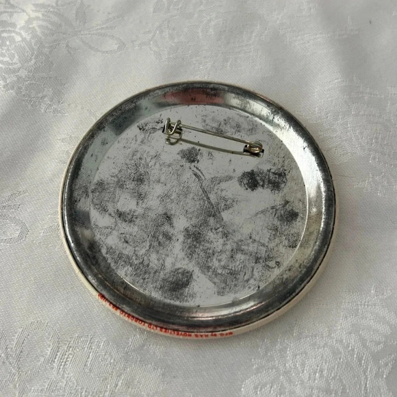 Vintage McDonald’s Canada Pinback Button Kid’s Day!  Sunday May 6th 3.5" Rare - Picture 2 of 4